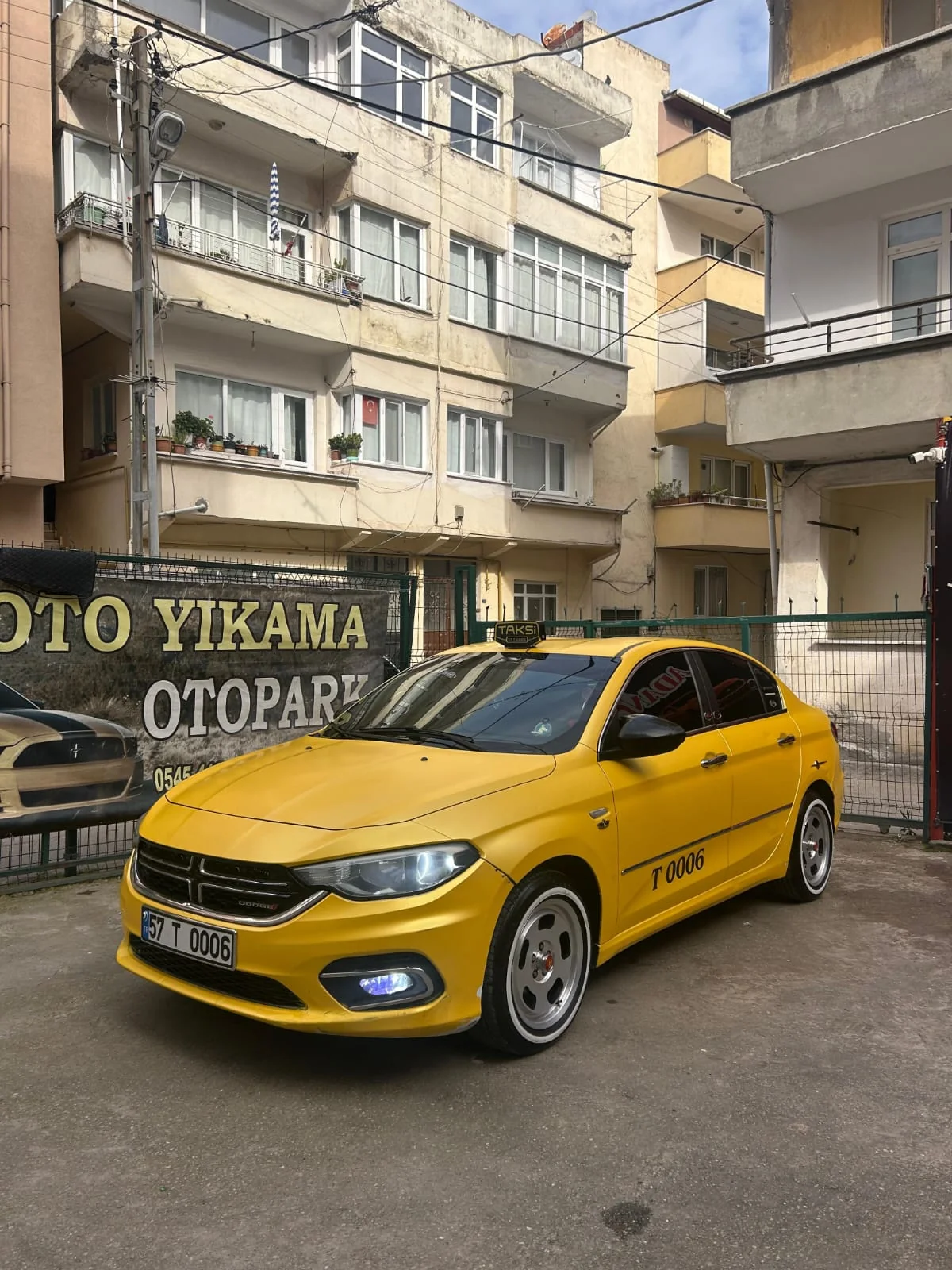 Sinop Yakın Taksi sarı aracı – Şehir İçi Taksi